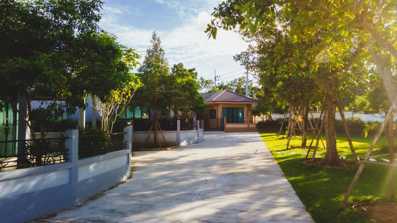 Baan Nern Khao Resort Pattaya Ban Huai Yai Екстериор снимка
