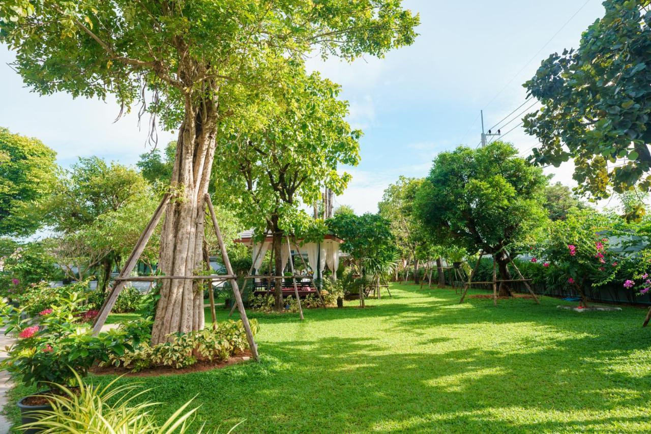 Baan Nern Khao Resort Pattaya Ban Huai Yai Екстериор снимка