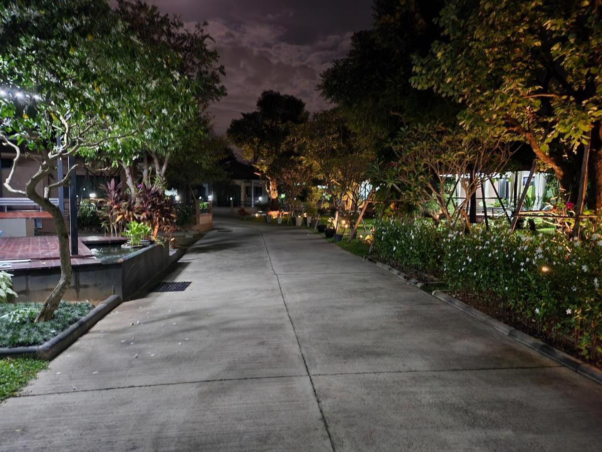 Baan Nern Khao Resort Pattaya Ban Huai Yai Екстериор снимка