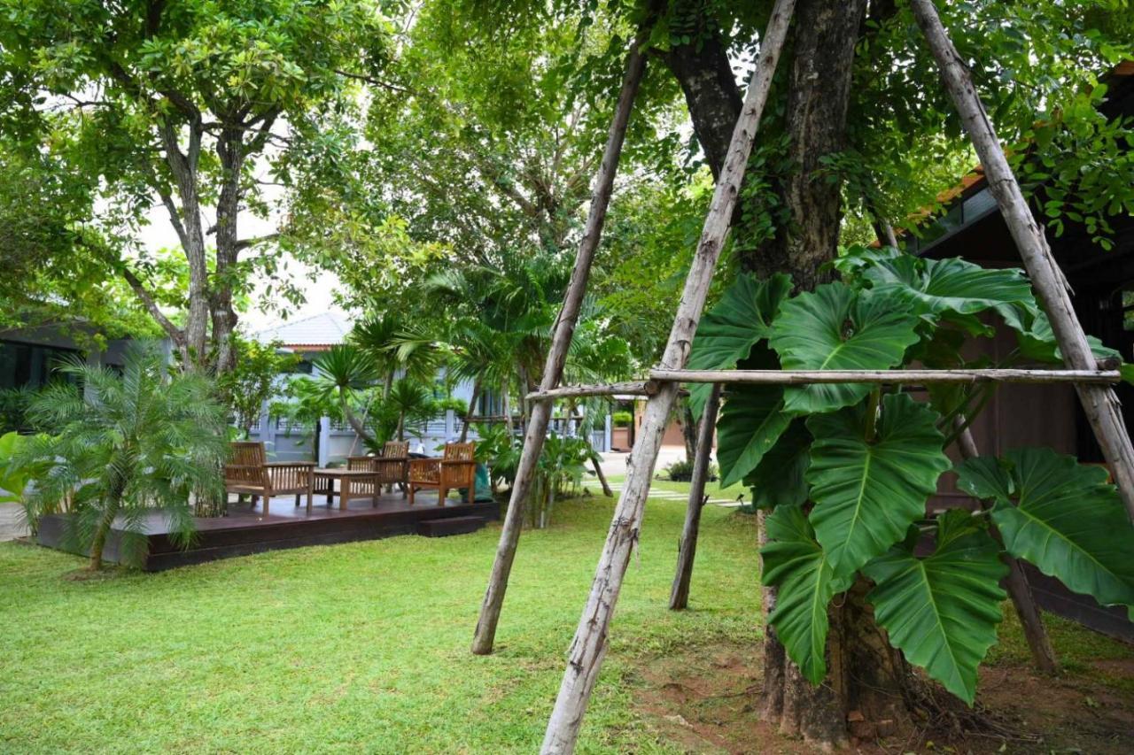 Baan Nern Khao Resort Pattaya Ban Huai Yai Екстериор снимка