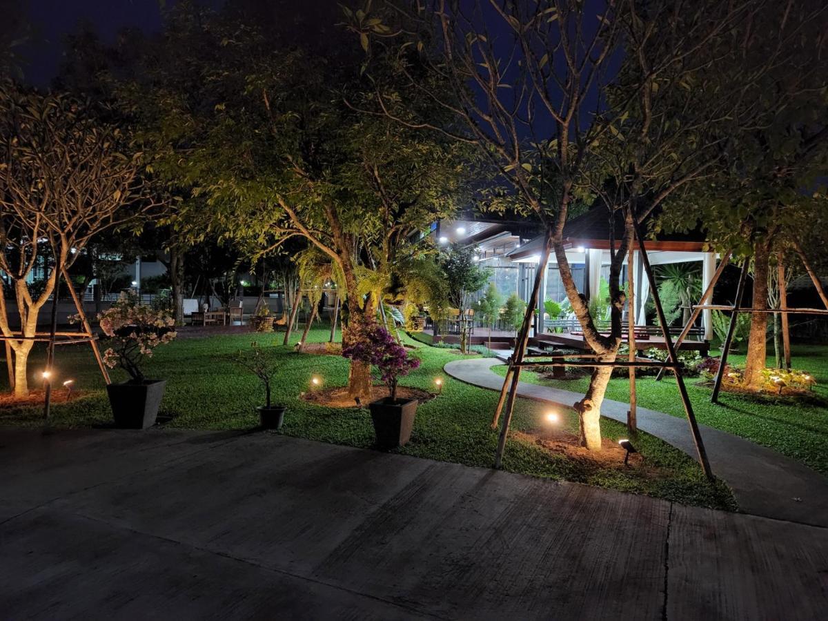 Baan Nern Khao Resort Pattaya Ban Huai Yai Екстериор снимка
